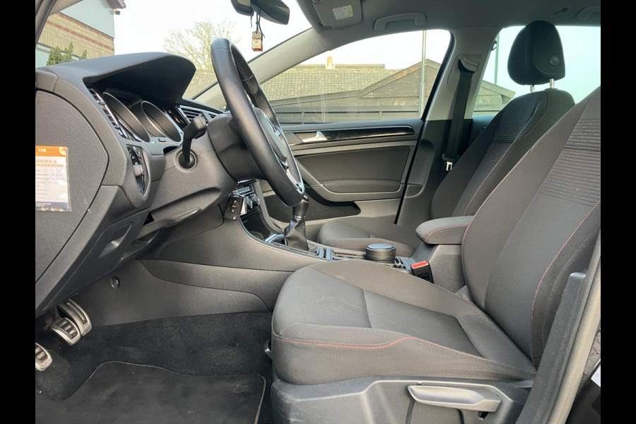 Volkswagen Golf Variant 1.6 TDI | ACC | Carplay | ParkPilot | NAP