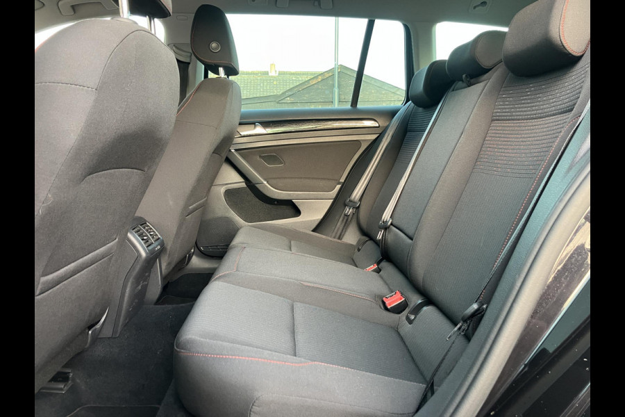 Volkswagen Golf Variant 1.6 TDI | ACC | Carplay | ParkPilot | NAP