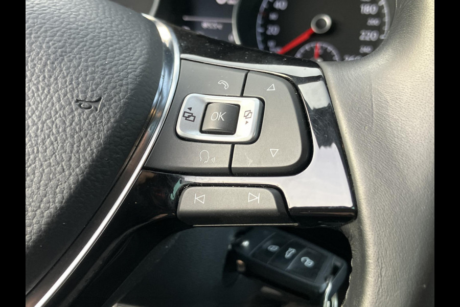 Volkswagen Golf Variant 1.6 TDI | ACC | Carplay | ParkPilot | NAP