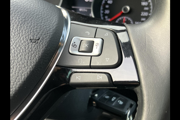 Volkswagen Golf Variant 1.6 TDI | ACC | Carplay | ParkPilot | NAP