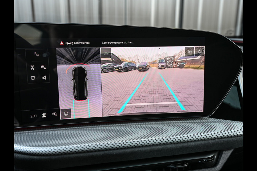 Audi Q5 Sportback 2.0 TFSI e-hybrid quattro S edition Competition | Seats | Panorama dak | B&O Sound | 360 Camera | Head-Up |  Luchtvering | Keyless | Trekhaak | Ambiance interieur