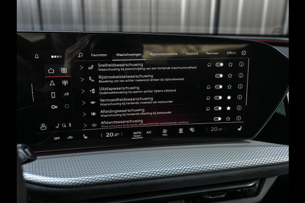 Audi Q5 Sportback 2.0 TFSI e-hybrid quattro S edition Competition | Seats | Panorama dak | B&O Sound | 360 Camera | Head-Up |  Luchtvering | Keyless | Trekhaak | Ambiance interieur