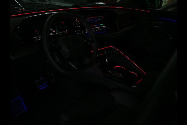 Audi Q5 Sportback 2.0 TFSI e-hybrid quattro S edition Competition | Seats | Panorama dak | B&O Sound | 360 Camera | Head-Up |  Luchtvering | Keyless | Trekhaak | Ambiance interieur