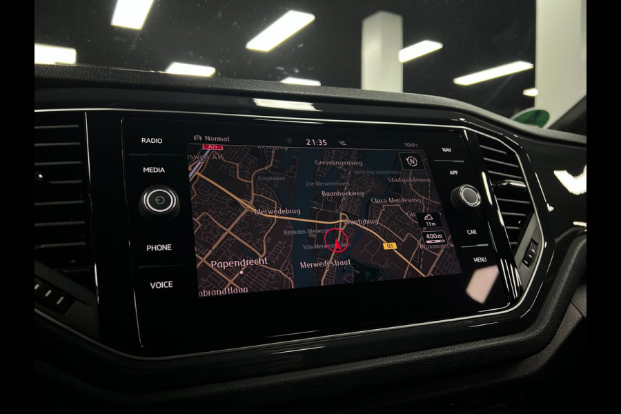 Volkswagen T-Roc 1.5 TSI R-LINE | Pano | Lane | Camera |