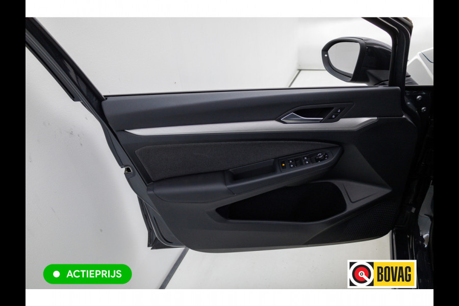 Volkswagen Golf 1.5 TSI Bus. Comf. Ed. 116 PK | Stoel & Stuurverw. | App. connect | Adap. Cruise | Extra getint glas v/a b-stijl | PDC V+ A | Draadloze tel. lader | All season banden