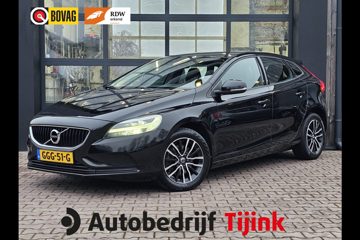 Volvo V40 2.0 T3 Momentum | LED | Navigatie | Cruise | LMV |