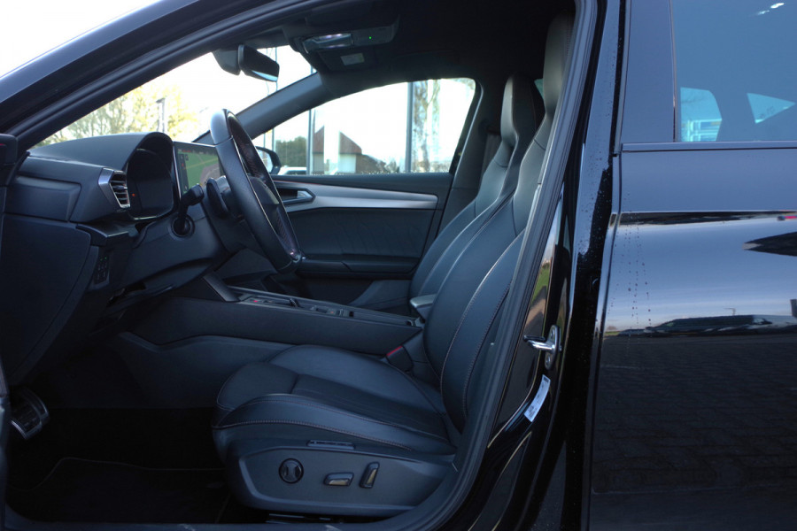 CUPRA Leon Sportstourer 1.4 e-Hybrid 204 PK BNS, Kuipstoelen, Winterpakket, Memory, Camera, Carplay