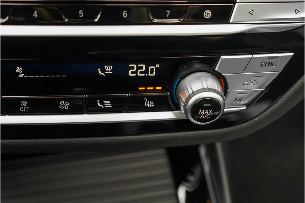 BMW X3 M40i xDrive High Executive Pano ACC Trekhaak HUD