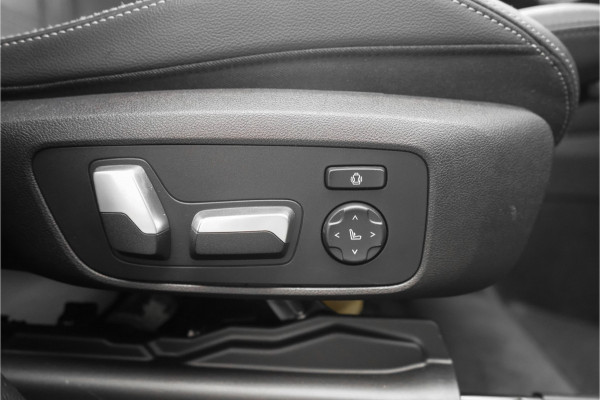 BMW X3 M40i xDrive High Executive Pano ACC Trekhaak HUD