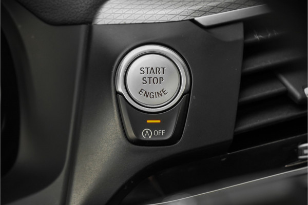 BMW X3 M40i xDrive High Executive Pano ACC Trekhaak HUD