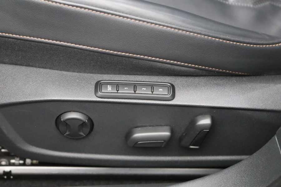 CUPRA Formentor 1.4 e-Hybrid VZ 245 PK Performance PHEV, Leder, Panoramadak, Memory, 360 Camera