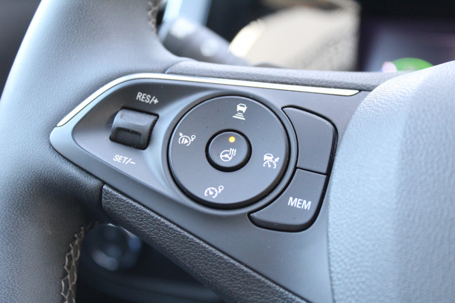 Opel Grandland 1.6 Turbo Plug-In Hybrid GS Line | Adaptieve cruise | Navigatie | Winterpack | AGR |