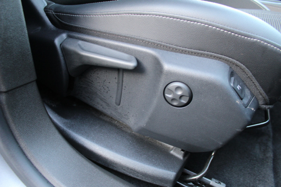 Opel Grandland 1.6 Turbo Plug-In Hybrid GS Line | Adaptieve cruise | Navigatie | Winterpack | AGR |