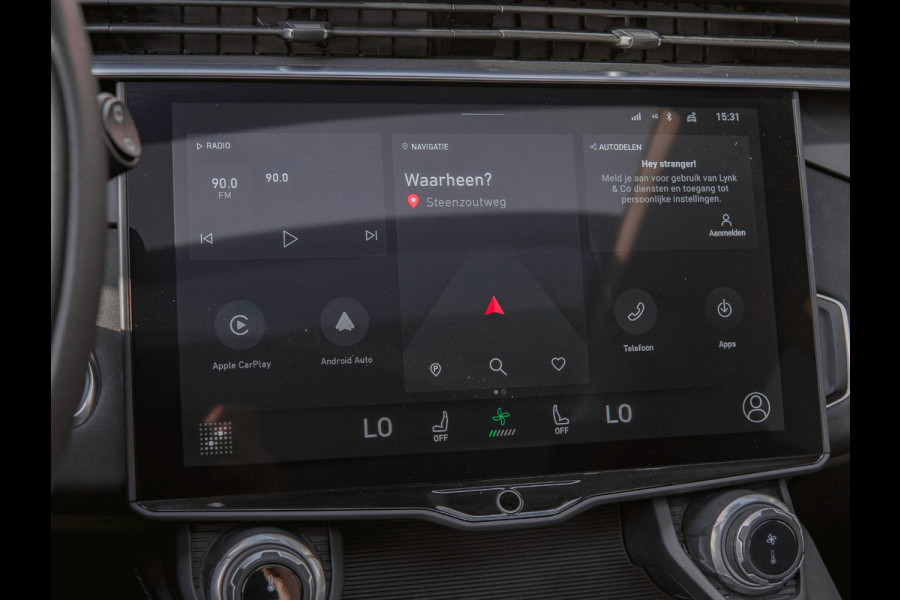 Lynk & Co 01 1.5 Black Edition Panoramadak|Camera|ACC|Stoelverwarming|Navi|Carplay