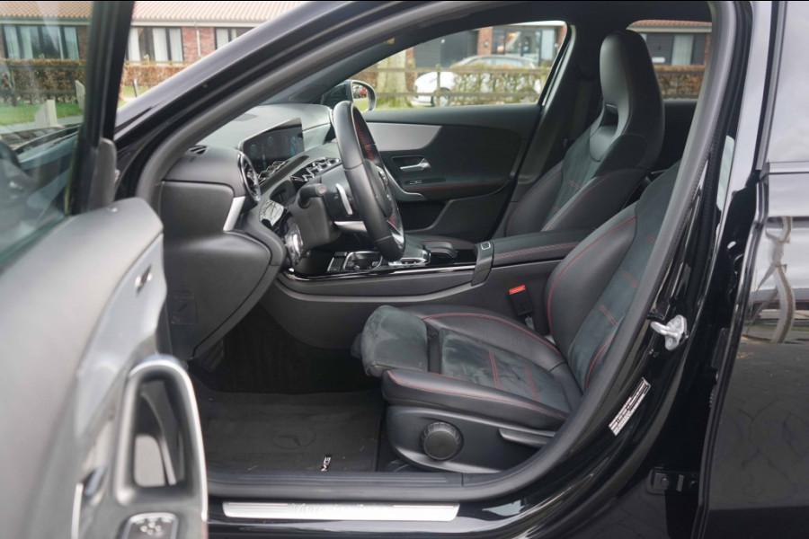 Mercedes-Benz A-Klasse 220 AMG 2.0 190PK Night-pakket