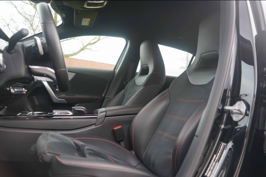 Mercedes-Benz A-Klasse 220 AMG 2.0 190PK Night-pakket