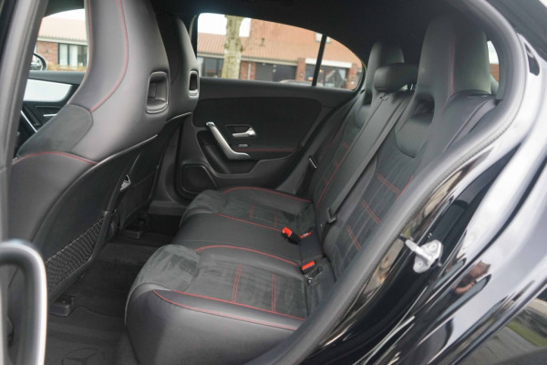 Mercedes-Benz A-Klasse 220 AMG 2.0 190PK Night-pakket