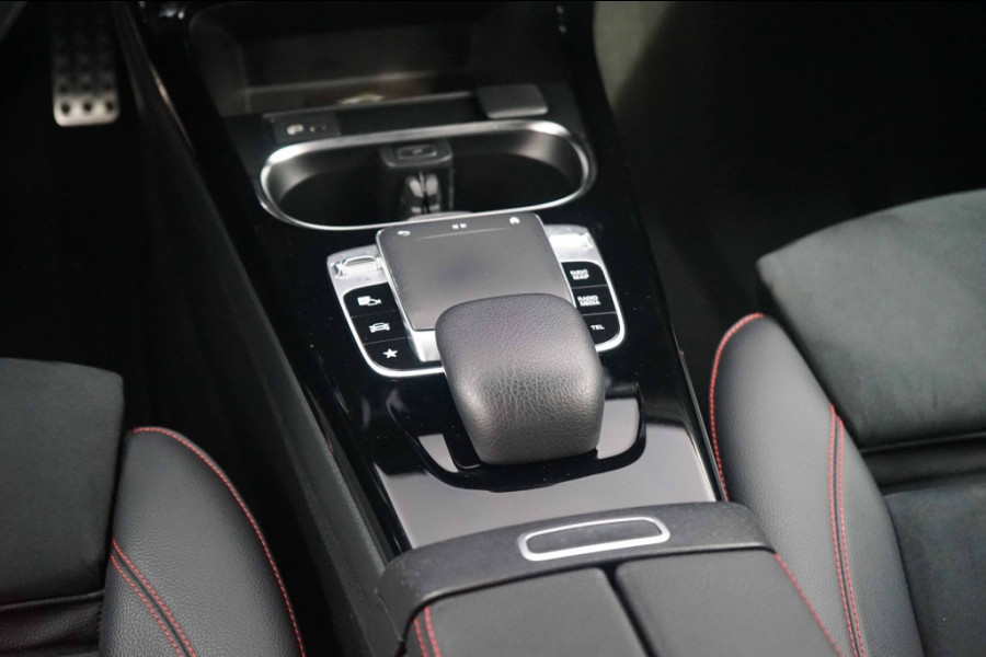 Mercedes-Benz A-Klasse 220 AMG 2.0 190PK Night-pakket