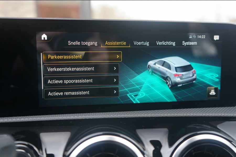 Mercedes-Benz A-Klasse 220 AMG 2.0 190PK Night-pakket