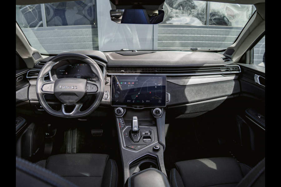 Lynk & Co 01 1.5 Black Edition Panoramadak|Camera|ACC|Stoelverwarming|Navi|Carplay