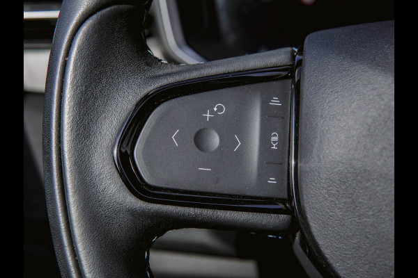 Lynk & Co 01 1.5 Black Edition Panoramadak|Camera|ACC|Stoelverwarming|Navi|Carplay