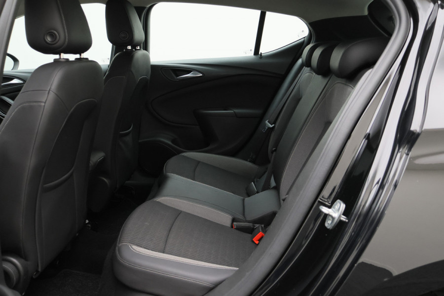 Opel Astra 1.4 Automaat Edition 2020 Climate, Cruise, Rijstrooksensor, Apple Carplay, Elektrisch Pakket, 19''