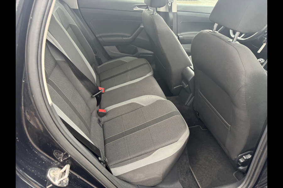 Volkswagen Polo 1.0 TSI Highline Panorama Led Clima PDC 2018 116PK