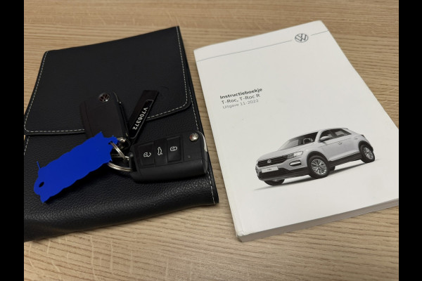 Volkswagen T-Roc 1.5 TSI Automaat Pdc V+A Carplay Clima Stoelverwarming Full Led Cruise