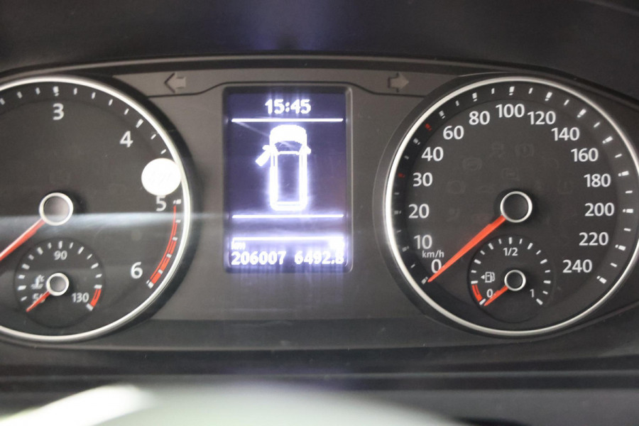 Volkswagen Transporter 2.0 TDI L2H1 LANG DSG AUTOMAAT NAVI Highline