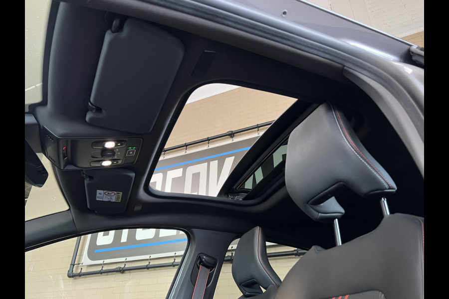 Renault Captur 1.3 TCe 160 R.S. Line | VERKOCHT! Groot Navi | Pano | Stoel, stuur & voorruitverwarming | Camera | 100% Renault Dealer onderhouden!