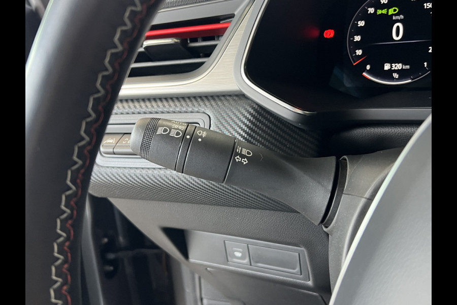 Renault Captur 1.3 TCe 160 R.S. Line | VERKOCHT! Groot Navi | Pano | Stoel, stuur & voorruitverwarming | Camera | 100% Renault Dealer onderhouden!