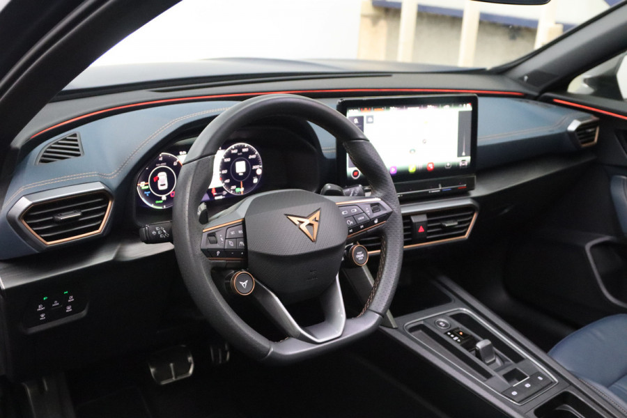 CUPRA Formentor 1.4 e-Hybrid VZ Tribe Edition, Leder, Memory, Panoramadak, 360 Camera, Copper Pakket