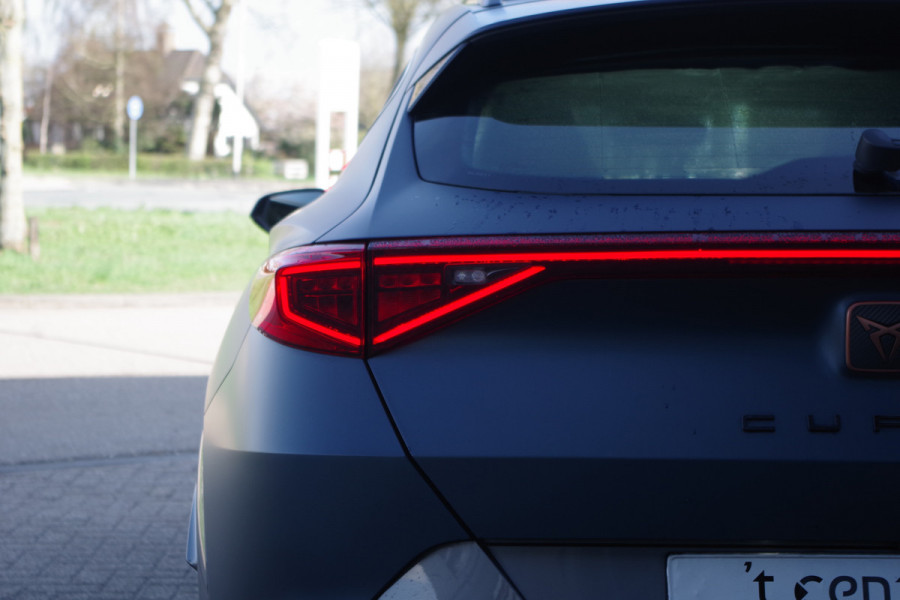 CUPRA Formentor 1.4 e-Hybrid VZ Tribe Edition, Leder, Memory, Panoramadak, 360 Camera, Copper Pakket