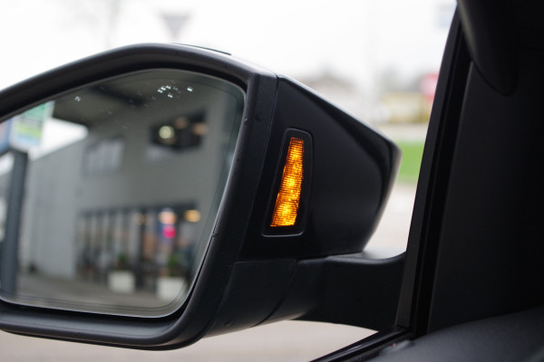 Škoda Octavia Combi 1.4 TSI RS 245 PK iV PHEV BNS, Leder-Alcantara, Memory