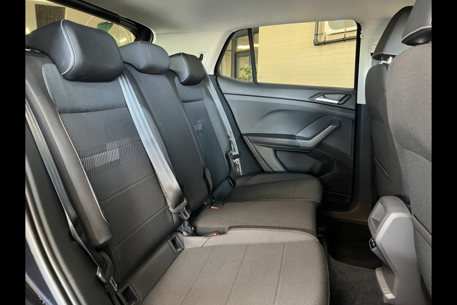 Volkswagen T-Cross 1.5 TSI 150 DSG Style | Navi | Beats | ACC | Camera | 18" | Carplay | Trekhaak | 100% VW Dealer Onderhouden!