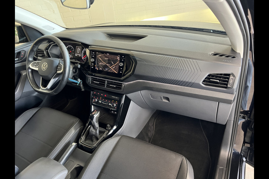 Volkswagen T-Cross 1.5 TSI 150 DSG Style | Navi | Beats | ACC | Camera | 18" | Carplay | Trekhaak | 100% VW Dealer Onderhouden!