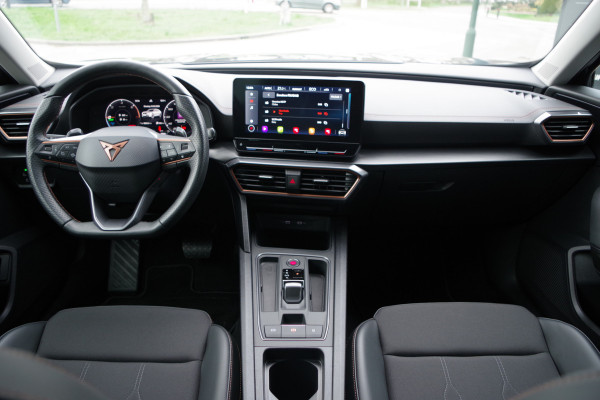 CUPRA Formentor 1.4 TSI e-Hybrid 204 PK Essential PHEV, Adap. Cruise Control, Half-Leder