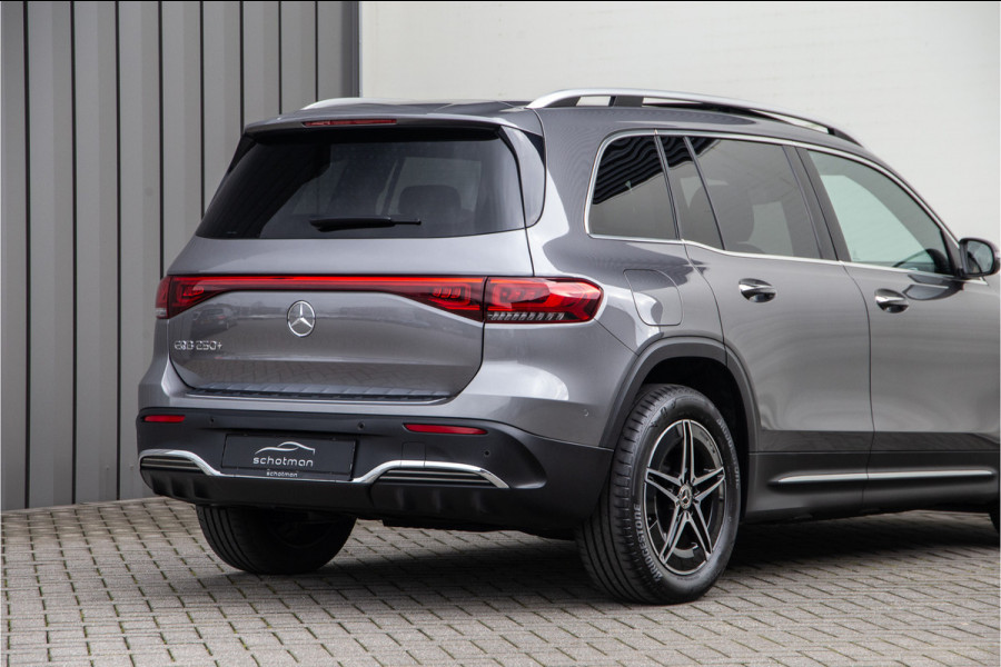 Mercedes-Benz EQB 250+ AMG Premium, Pano, 7 persoons, Head-up, Memory, Key-Less