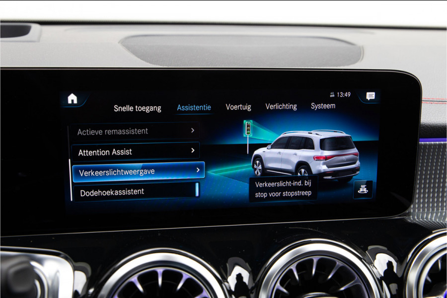 Mercedes-Benz EQB 250+ AMG Premium, Pano, 7 persoons, Head-up, Memory, Key-Less