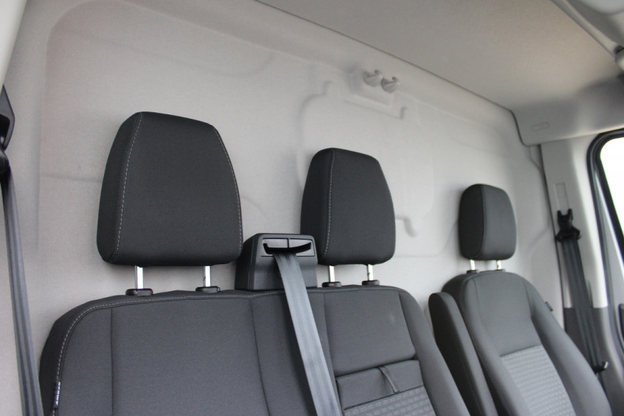 Ford Transit L2H2 170PK 330 Trend | BPM vrij | Betimmering laadruimte | Achteruitrijcamera | Stoelverwarming