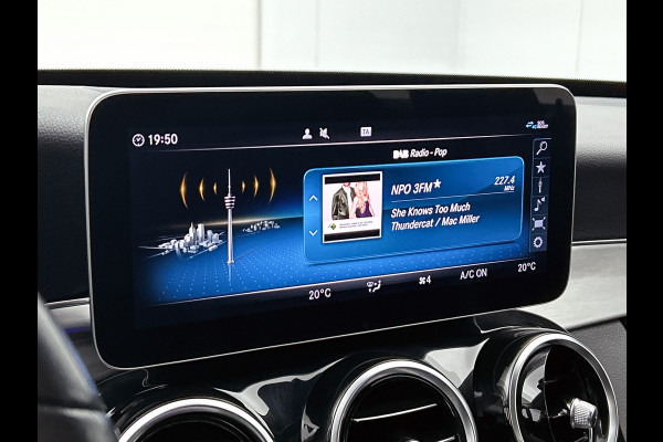 Mercedes-Benz C-Klasse Estate 300 e Business Solution Luxury ht metalen velgen | Navigatie| Elect bed voorstoelen met memory | Parking support | Inclusief 24 maanden MB Certified garantie voor Europa.