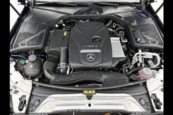 Mercedes-Benz C-Klasse Estate 300 e Business Solution Luxury ht metalen velgen | Navigatie| Elect bed voorstoelen met memory | Parking support | Inclusief 24 maanden MB Certified garantie voor Europa.