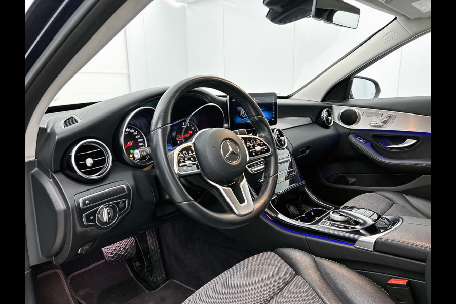 Mercedes-Benz C-Klasse Estate 300 e Business Solution Luxury ht metalen velgen | Navigatie| Elect bed voorstoelen met memory | Parking support | Inclusief 24 maanden MB Certified garantie voor Europa.