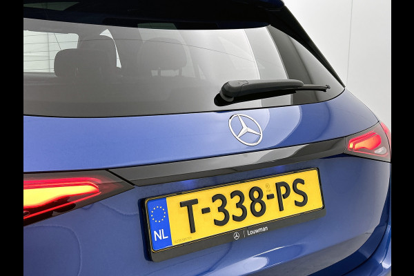 Mercedes-Benz GLC 200 4MATIC AMG Line Lichtmetalen velgen | Naviagtie | Panoramadak | elect. bed. voorstoelen met memory | Nappaleder | Burmester | Memory pakket | AMG Line