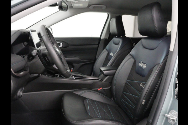 Jeep Compass 1.5T e-Hybrid Limited | 360 Camera | Adaptive cruise | Alpine Sound | Half leder | Carplay | Navigatie | Keyless | Dodehoek detectie | Full LED | Climate control | Bluetooth