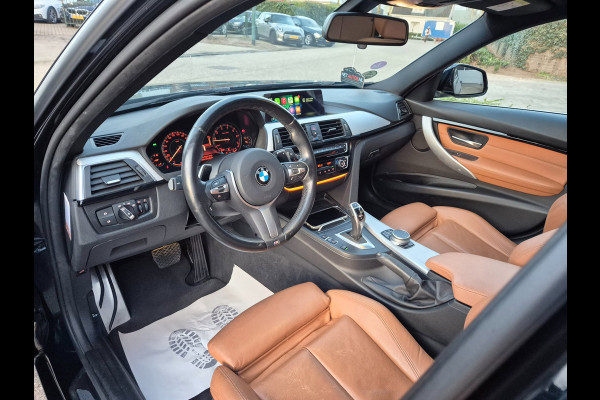 BMW 3 Serie Touring 320i M Sport Individual Panoramdak Apple CarPlay Nbt Evo Navi Pro M Edition