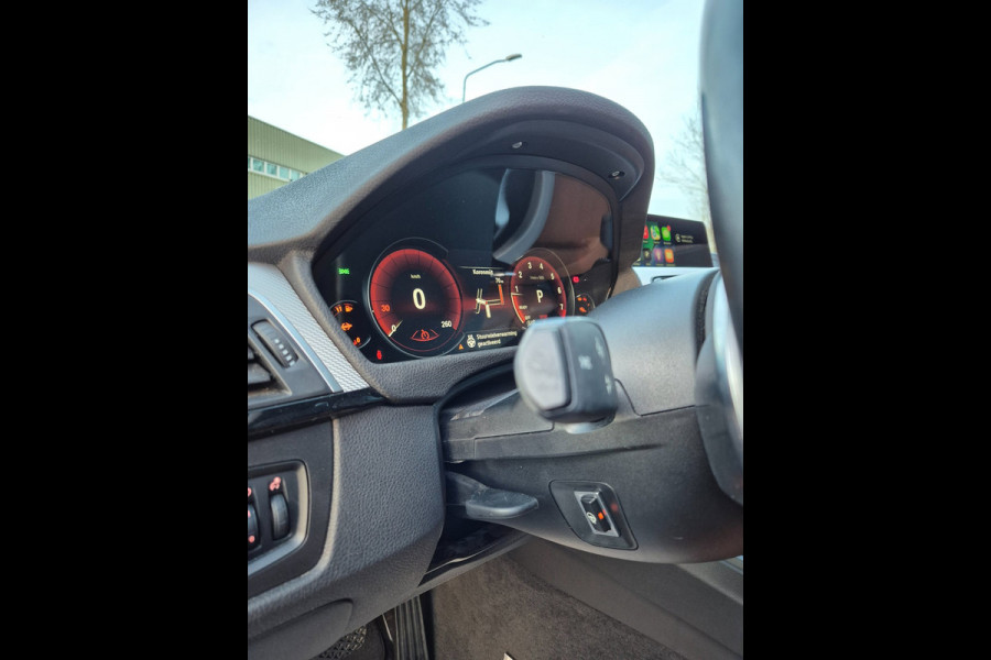 BMW 3 Serie Touring 320i M Sport Individual Panoramdak Apple CarPlay Nbt Evo Navi Pro M Edition