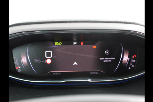 Peugeot 5008 1.2 PureTech 130pk Automaat GT Black Pack 7p Climate control Adaptive Cruise control Camera Verwarmde voorstoelen Keyless Navigatie LED Apple Carplay/ Android Auto