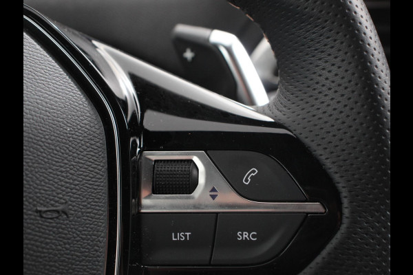 Peugeot 5008 1.2 PureTech 130pk Automaat GT Black Pack 7p Climate control Adaptive Cruise control Camera Verwarmde voorstoelen Keyless Navigatie LED Apple Carplay/ Android Auto