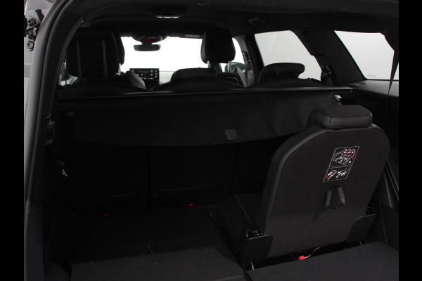 Peugeot 5008 1.2 PureTech 130pk Automaat GT Black Pack 7p Climate control Adaptive Cruise control Camera Verwarmde voorstoelen Keyless Navigatie LED Apple Carplay/ Android Auto